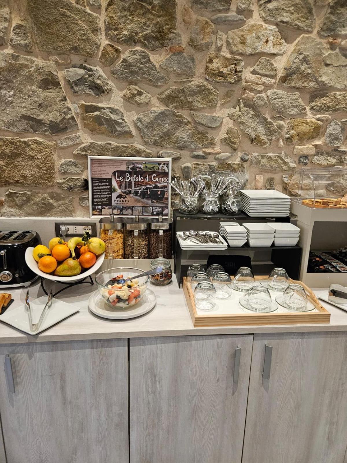 Prima Fila Premium Guest House Сан Ремо Екстериор снимка