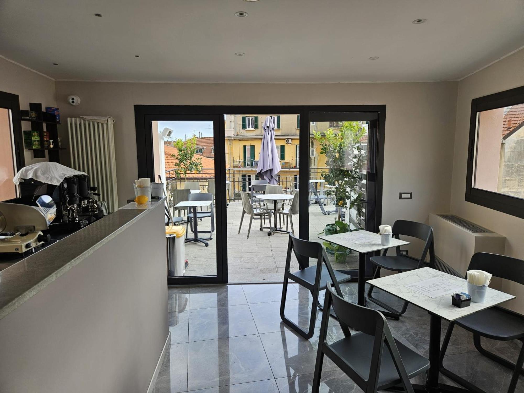 Prima Fila Premium Guest House Сан Ремо Екстериор снимка