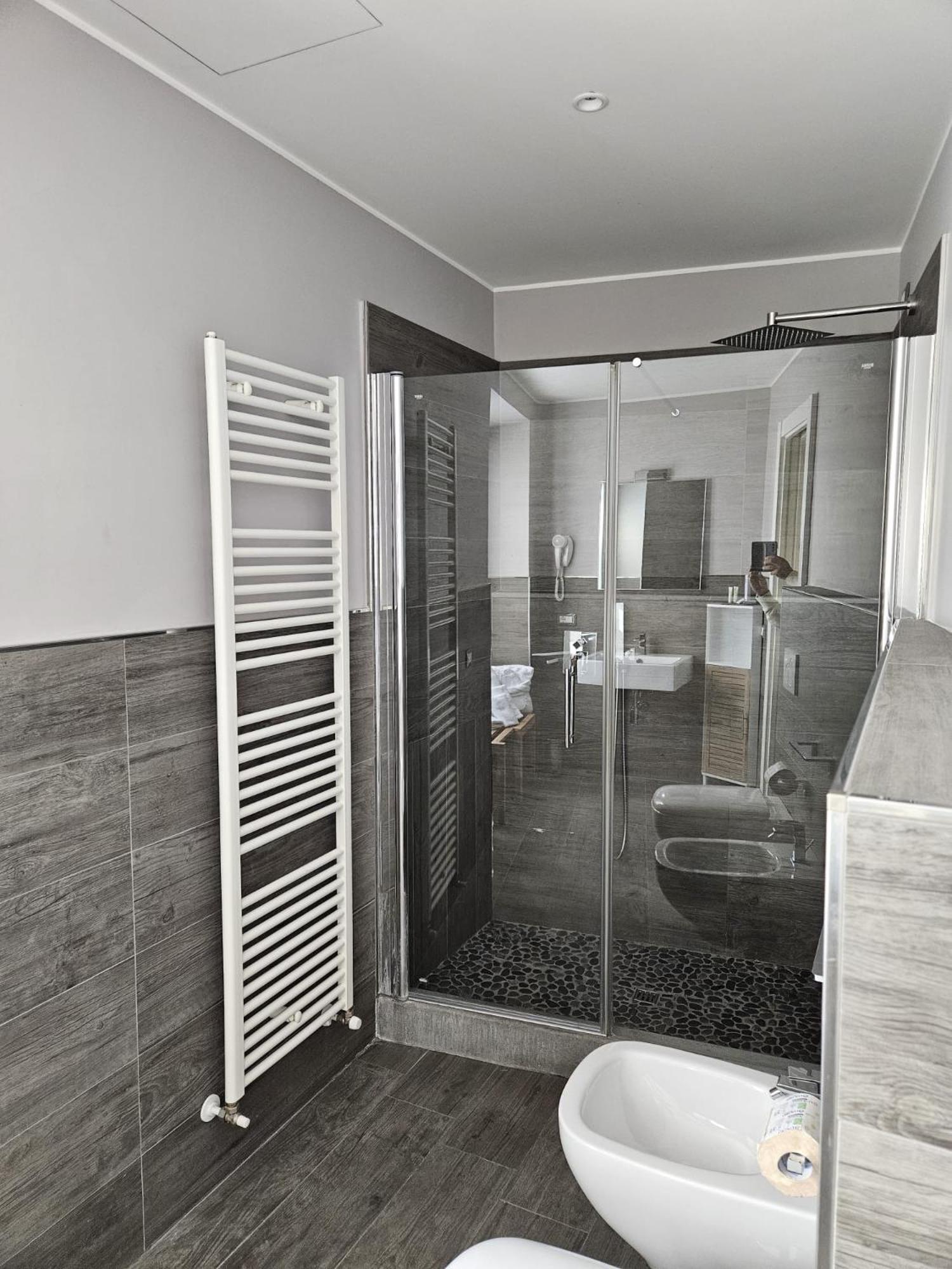 Prima Fila Premium Guest House Сан Ремо Екстериор снимка